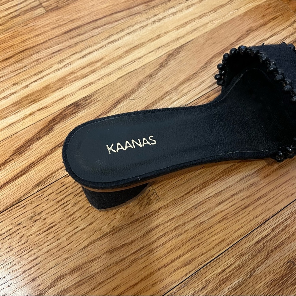 Kaanas Cairo Asymmetric Linen Heel in Black kitten heel beaded canvas sandal 8 - Picture 5 of 8